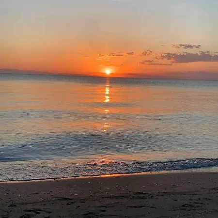 Golden Sunset House * Skala Fourkas